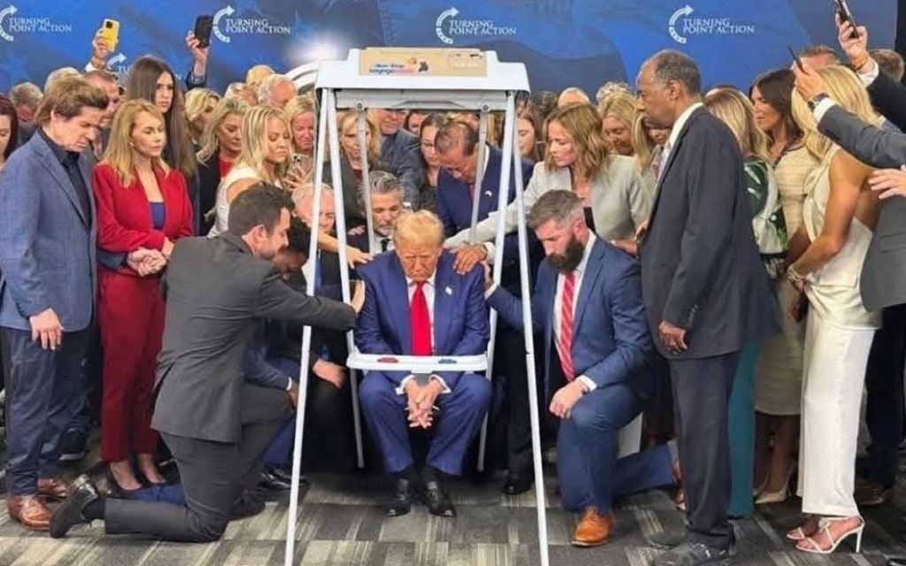 Trump and Musk worship on steroids in South Africa